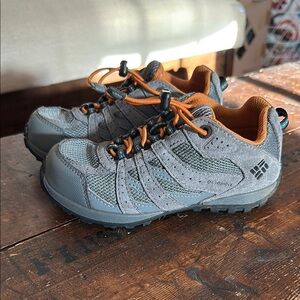 Columbia Kids Grey and Orange Shoes